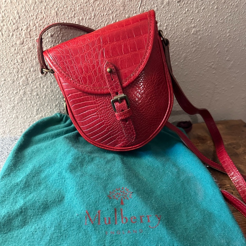 Vintage Mulberry Checkered Interior with Red Trim